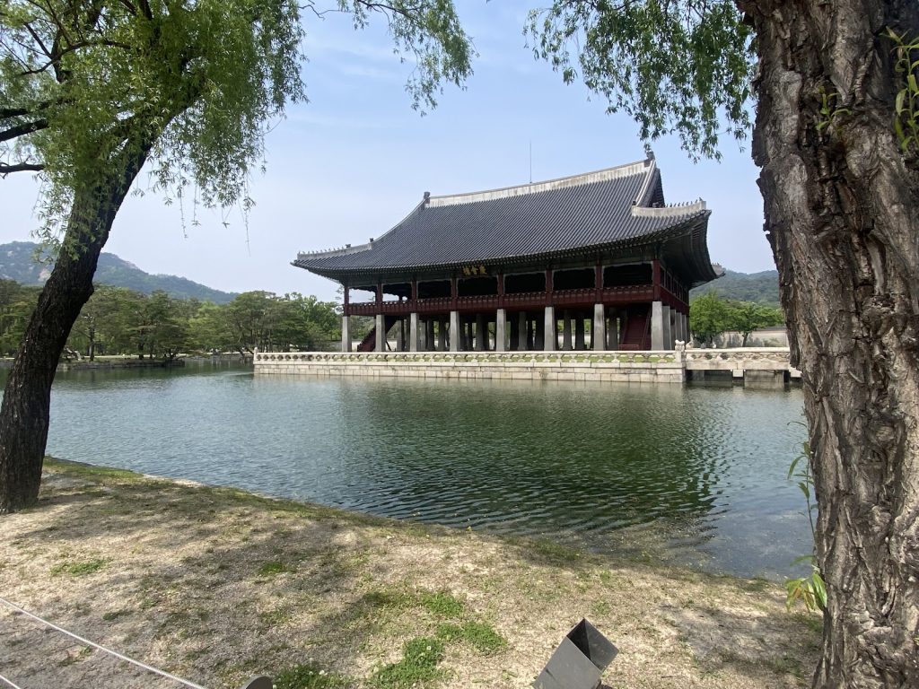 62ff32c2 cc2c 4668 bd46 8f7bad402573